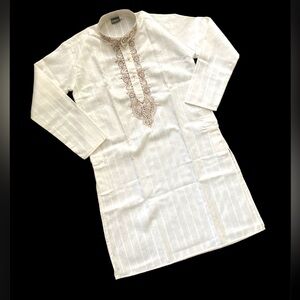 Boys Kurta NWOT ethnic traditional wear sz 8-9 yrs
